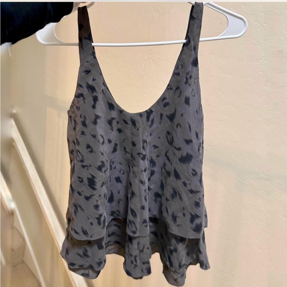Grey cheetah print tank